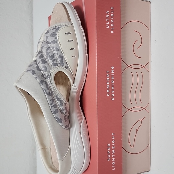 Easy Spirit Traciee2 Ivory 8WW NWT - Picture 3 of 6